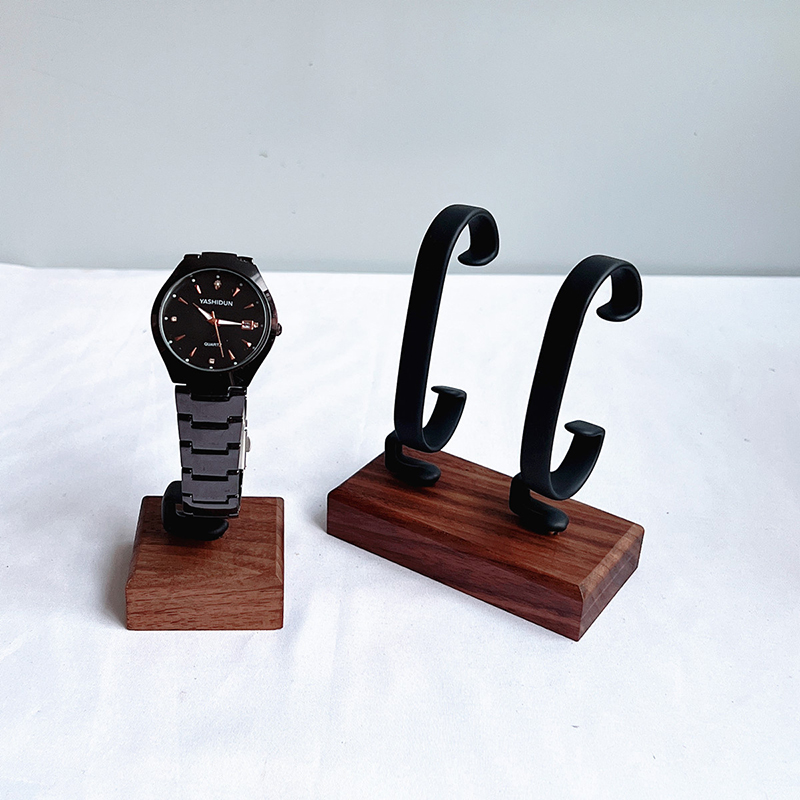 Jewelry And Watches Inc - حامل ساعة خشبي على شكل حرف